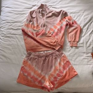 Matching Lounge Set SHIPS TODAY